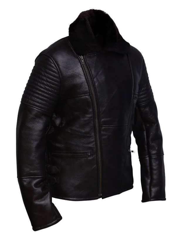  Slim fit black leather jacket