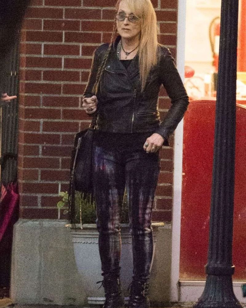 Meryl Streep’s Ricki and the Flash Leather Jacket – Bold & Stylish