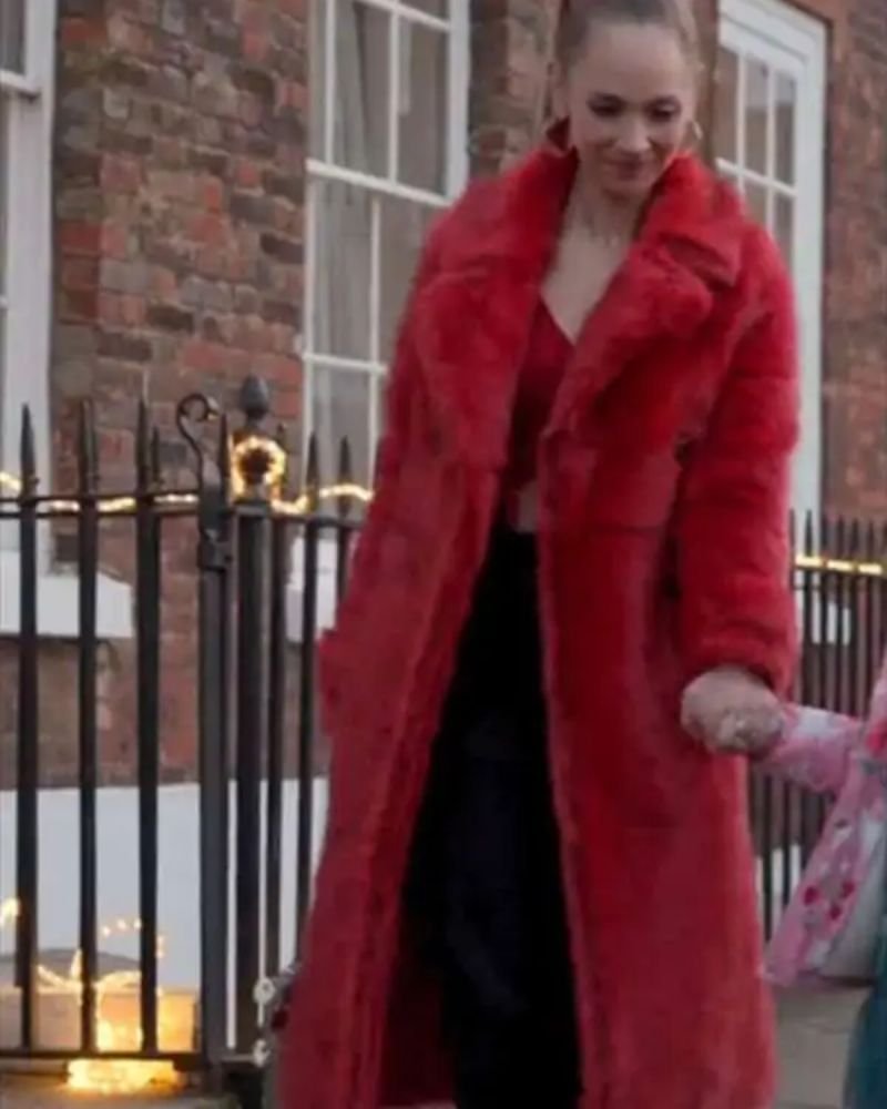 TV Series Inspired Keeley Jones Fur Coat – Elegant Ted Lasso Fashion