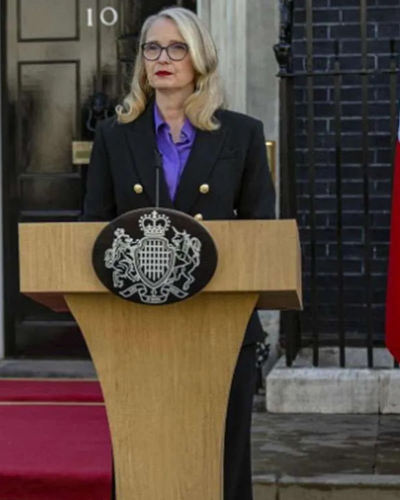 Vivienne Toussaint Stylish Black Suit – Hostage 2025 Edition