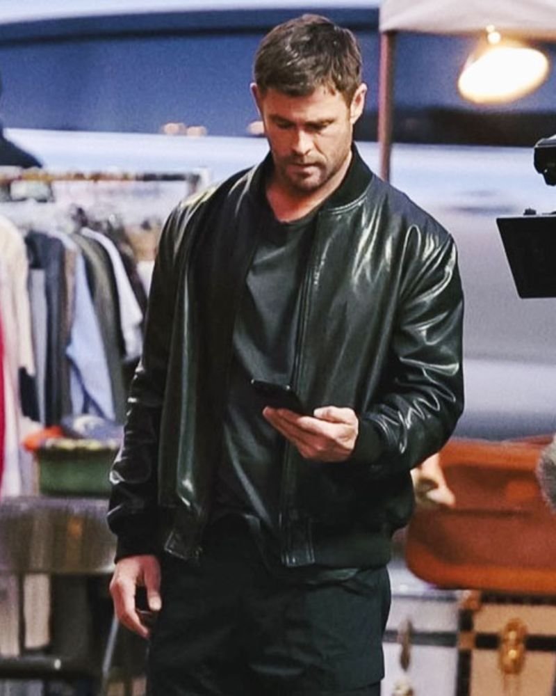 Crime 101 Chris Hemsworth Inspired Stylish Leather Jacket