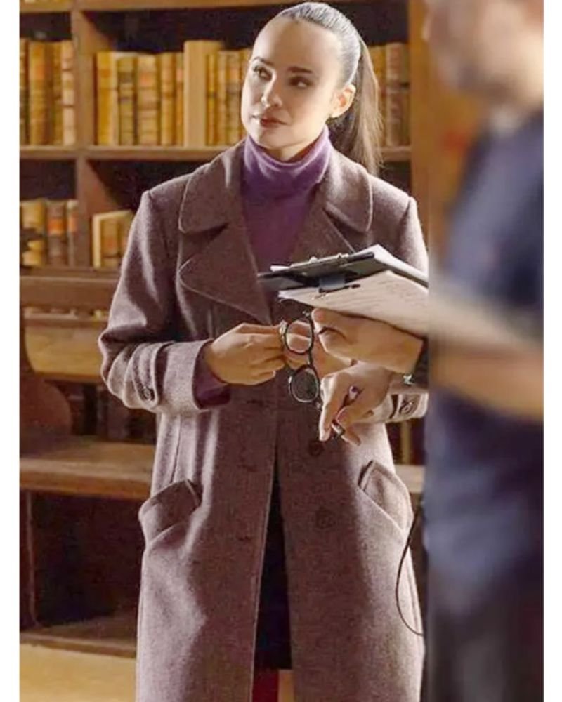 Stylish Wool Coat from My Oxford Year 2025 – Anna De La Vega Look