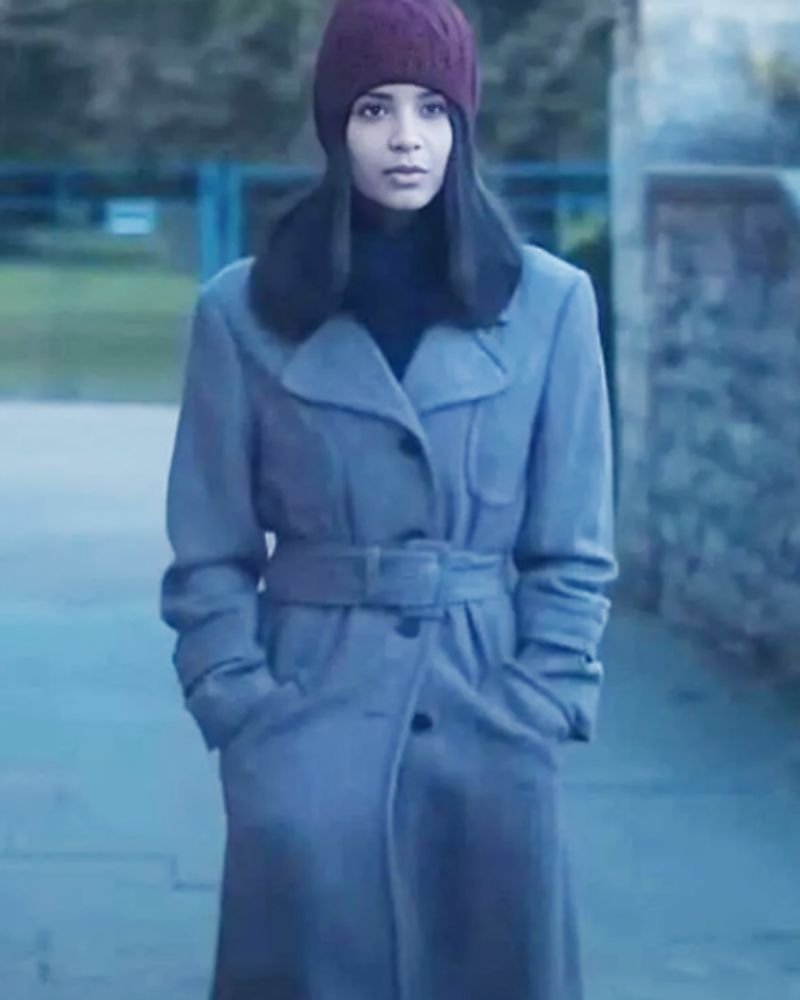 Anna De La Vega Signature Wool Coat – My Oxford Year 2025 Edition