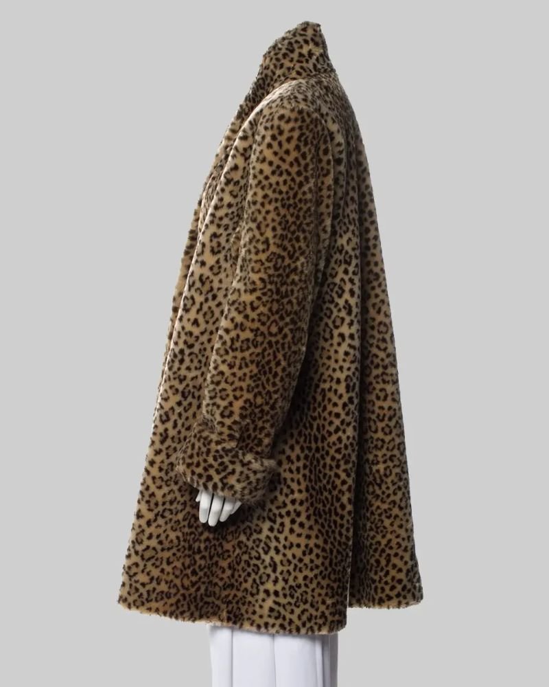 Hailey Bieber Leopard Print Fur Coat  Glamorous Winter Style