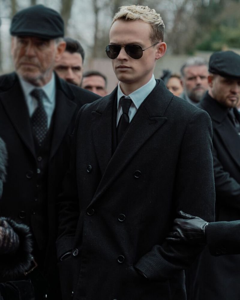 MobLand 2025 Eddie Harrigan Black Wool Coat  Trendy Film-Inspired Outerwear