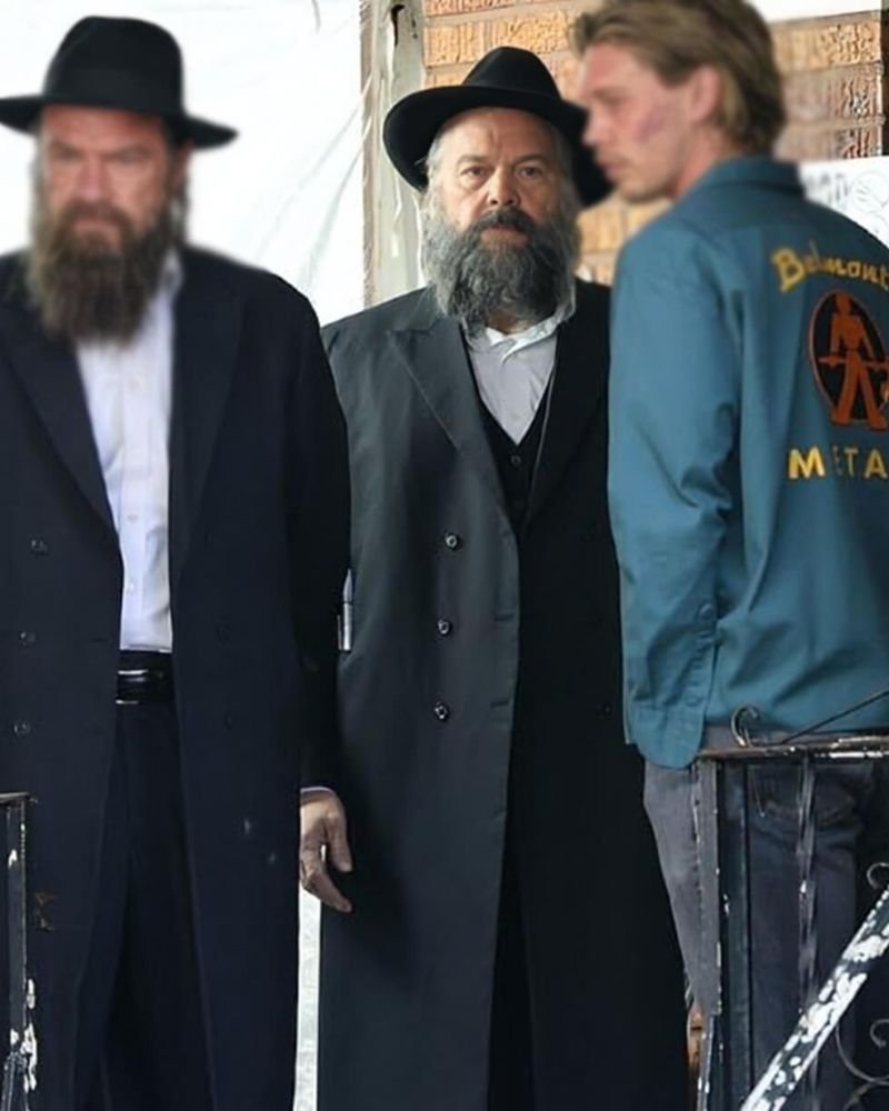 Shmully Caught Stealing 2025 Coat