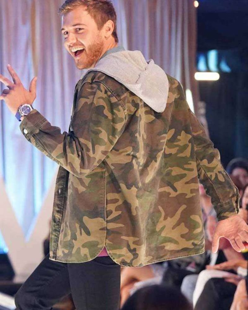 The Bachelor Peter Jacket  Authentic Military Hooded Look