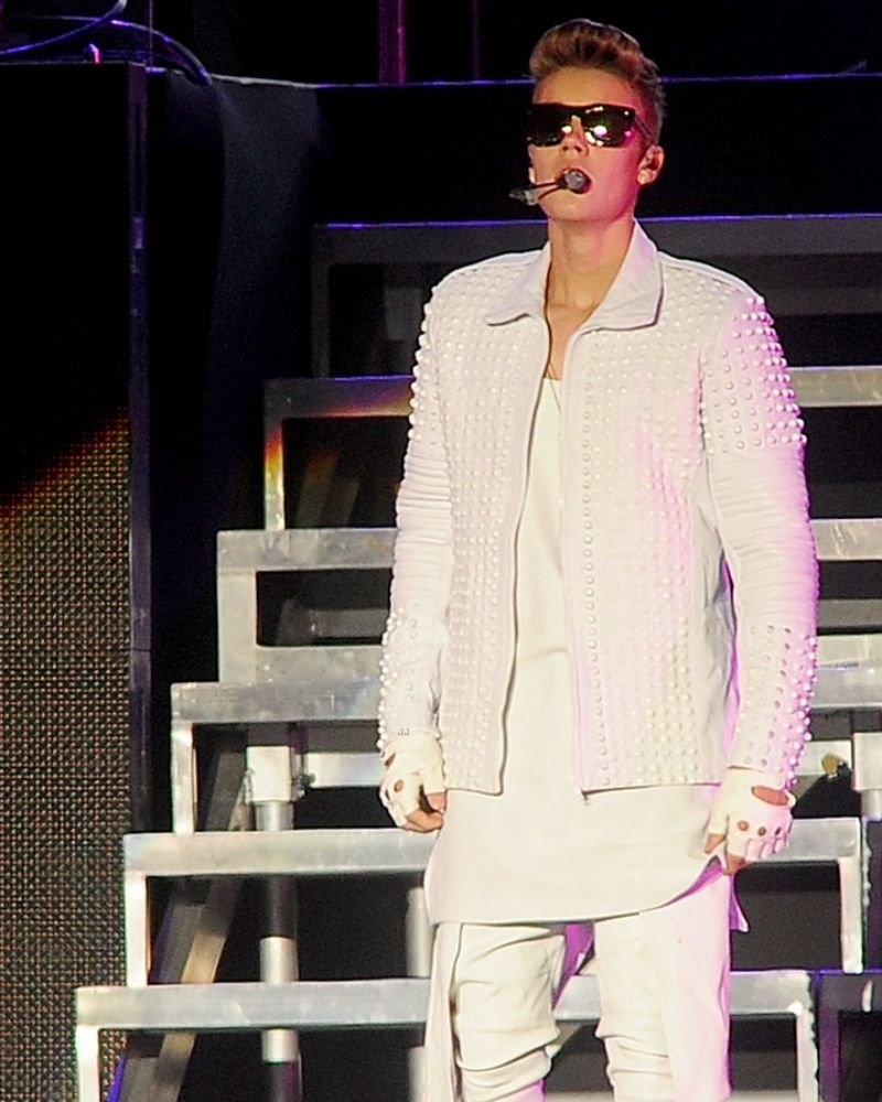 Justin Bieber white Jacket