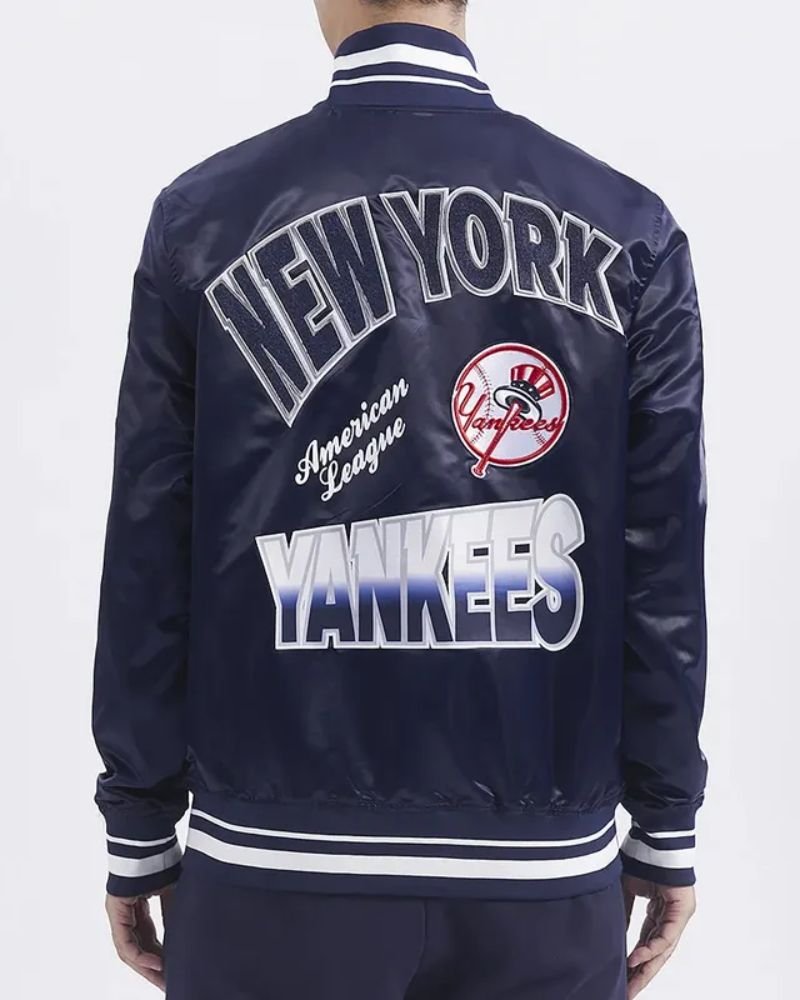 NY Yankees Turn It Up M Classic Rib Navy Satin Jacket